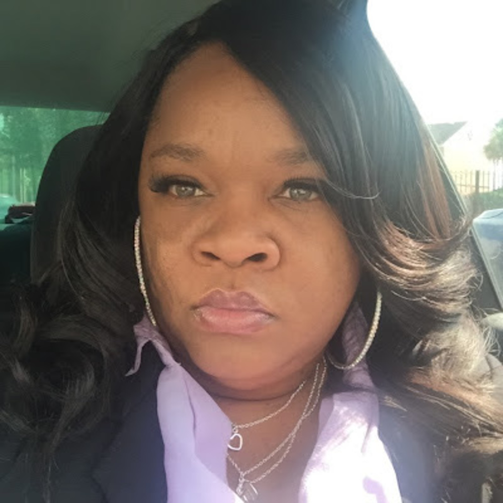 Meet your Posher, Erika